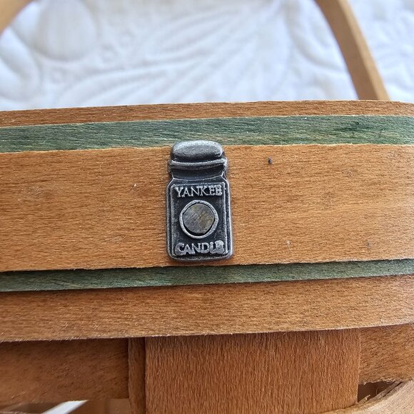 Longaberger Yankee Candle Handmade Basket With Candle and Made with Love Charm - Picture 14 of 15